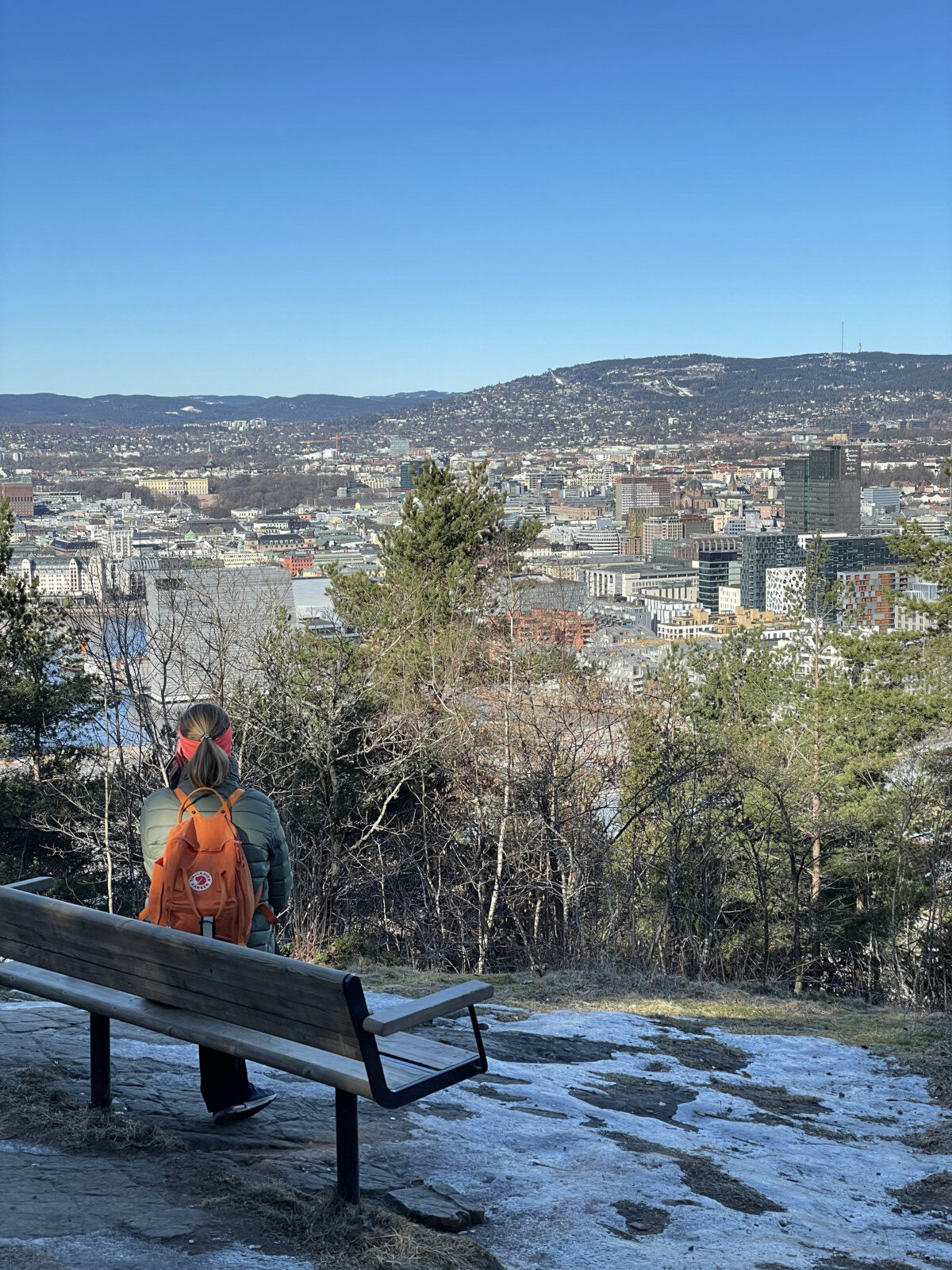 Utsikten fra øvre del av "Steinalderstigen"